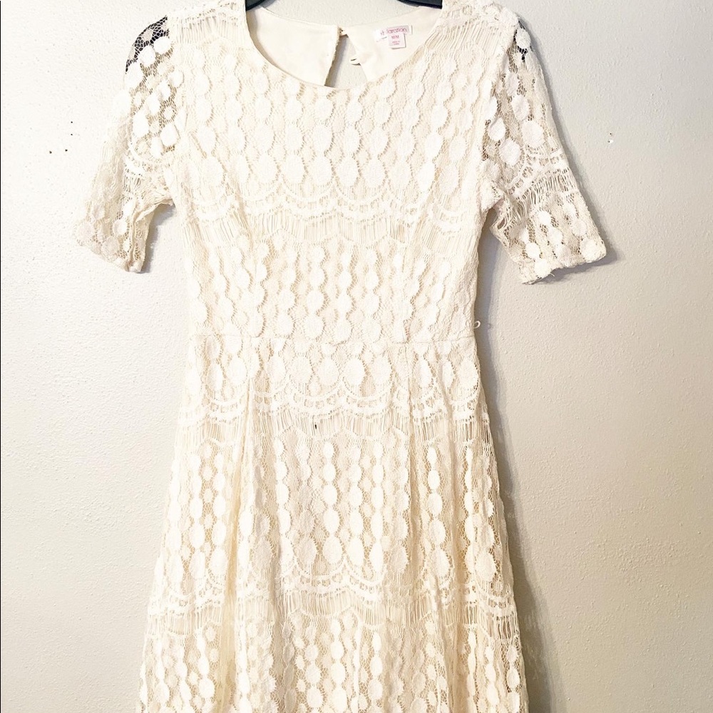 Xhilaration floral chic dress - Picture 2 of 4